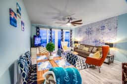 Laketown Wharf 929 - Image 3