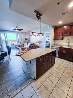 Laketown Wharf 429 - Image 5