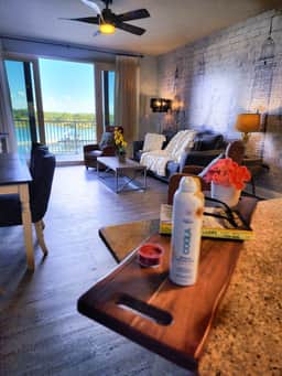 Laketown Wharf 429 - Image 3