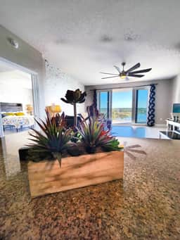 Laketown Wharf 534 - Image 2