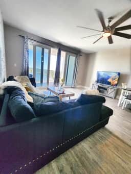 Laketown Wharf 734 - Image 2