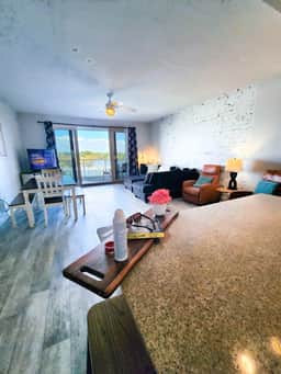 Laketown Wharf 334 - Image 2