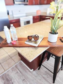 Laketown Wharf 1035 - Image 3