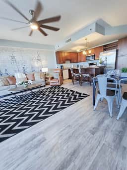Laketown Wharf 1436 - Image 2