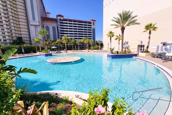 Laketown Wharf 334 - Image 1