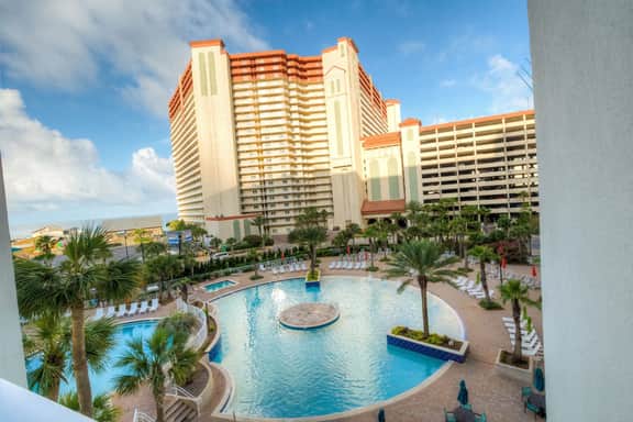 Laketown Wharf 929 - Image 4