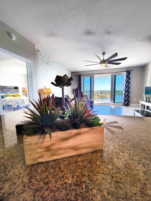 Laketown Wharf 534 - Image 2