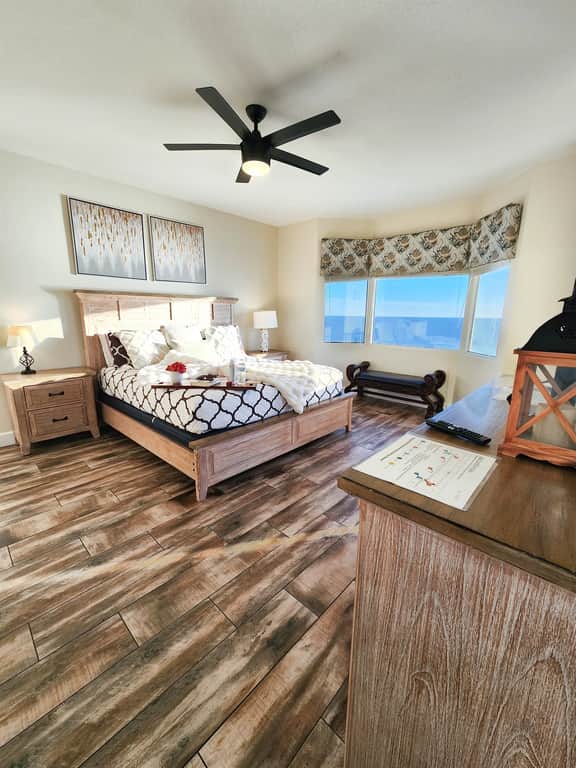 Tidewater 2302 - Image 4